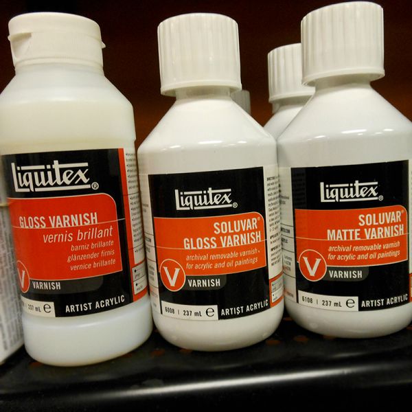 Image of Soluvar Varnish by Liquitex